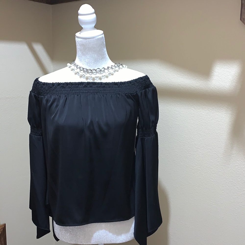 Ladies Guess Off Shoulder Hayden Top